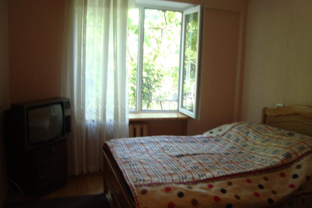 Guesthouse Valeria Borjomi Exteriör bild